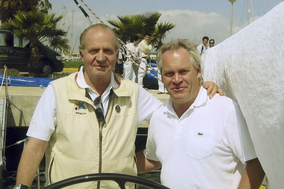 Juan Carlos I con la chaqueta del Bribón - Desclasificar Sanxenxo